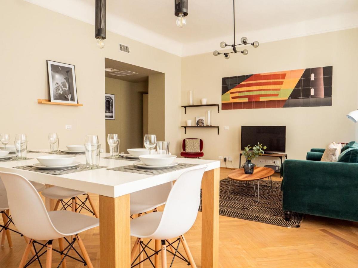 The Best Rent - Cozy Two-Bedrooms Apartment In Pasteur District มิลาน ภายนอก รูปภาพ
