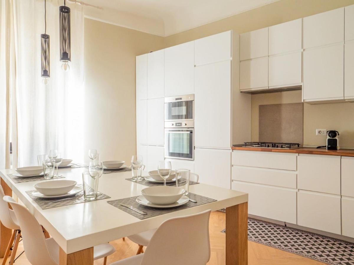 The Best Rent - Cozy Two-Bedrooms Apartment In Pasteur District มิลาน ภายนอก รูปภาพ
